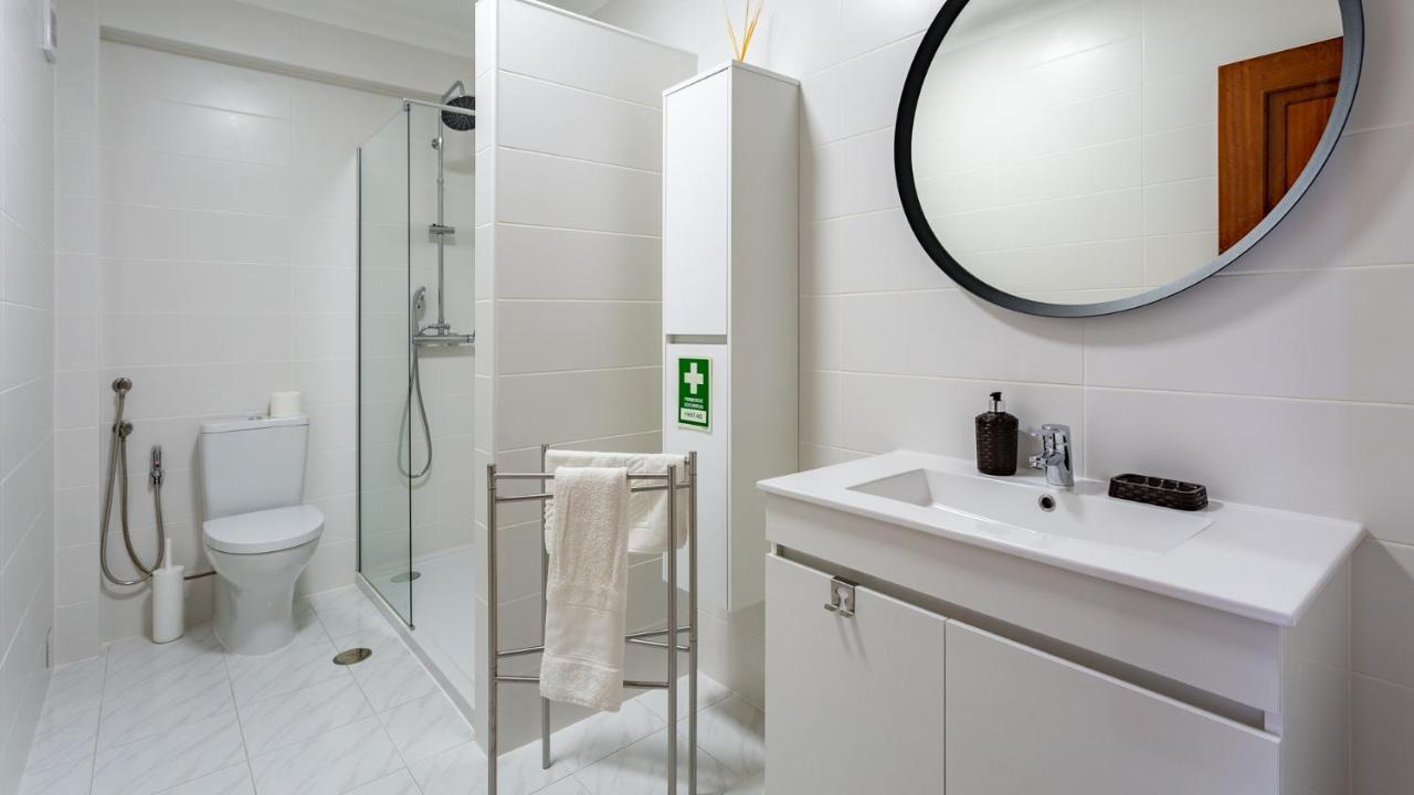 Bright 1Bdr Apartment W/Balcony By Lovelystay Vila Real de Santo António Exteriör bild