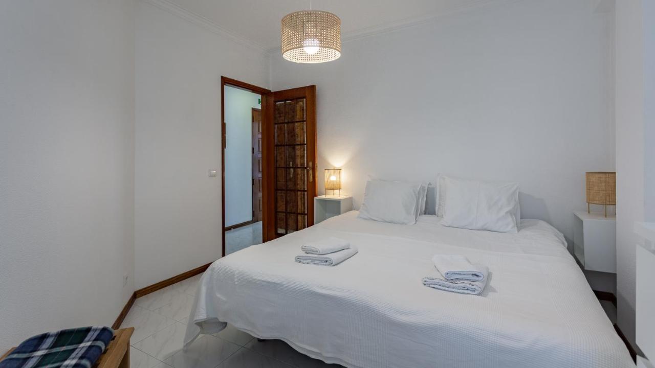 Bright 1Bdr Apartment W/Balcony By Lovelystay Vila Real de Santo António Exteriör bild