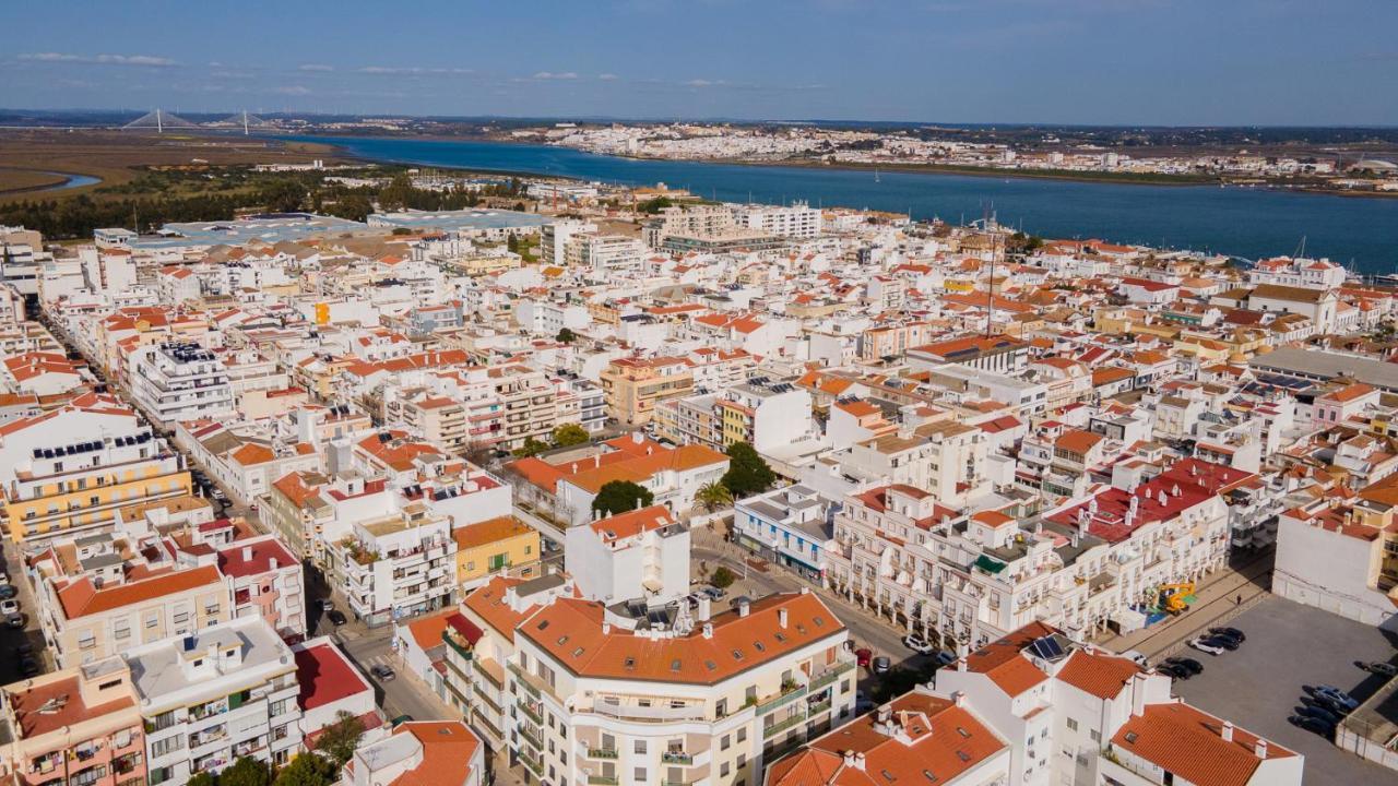 Bright 1Bdr Apartment W/Balcony By Lovelystay Vila Real de Santo António Exteriör bild
